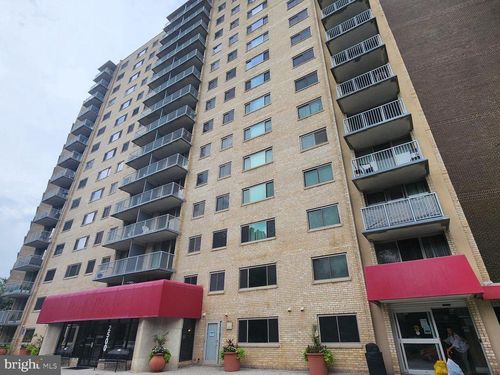 1020-2500 N Van Dorn St, ALEXANDRIA, VA, 22302-1628 | Card Image