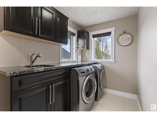 1254 Adamson Dr Sw, House other with 5 bedrooms, 4 bathrooms and null parking in Edmonton AB | Image 40