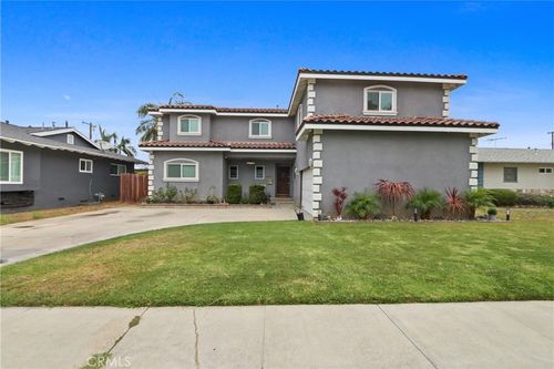 3129 W Olinda Ln, Anaheim, CA, 92804-1721 | Card Image