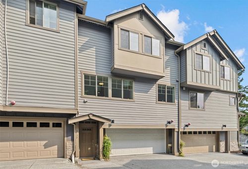 3732 Southcenter Blvd, Tukwila, WA, 98188-2240 | Card Image