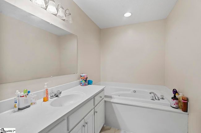109 Thistle Ct, House other with 2 bedrooms, 2 bathrooms and null parking in Greenwood SC | Image 9