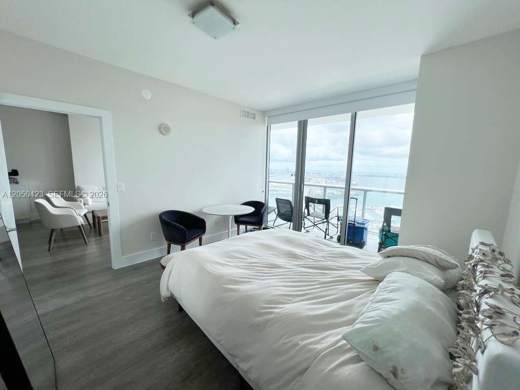 Residential Lease in Miami 5
