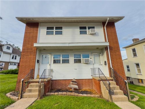 910 Carlisle St, Martins Ferry, OH, 43935-1590 | Card Image