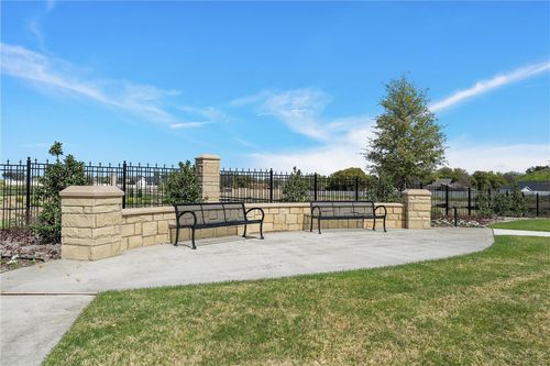 69 Pinehurst Drive, Woodway, TX, 76712 | Card Image
