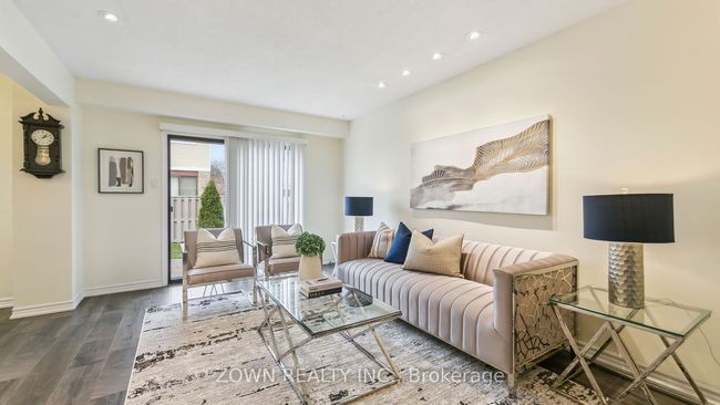 33 Dafoe Cres, House other with 6 bedrooms, 4 bathrooms and 2 parking in Brampton ON | Image 19