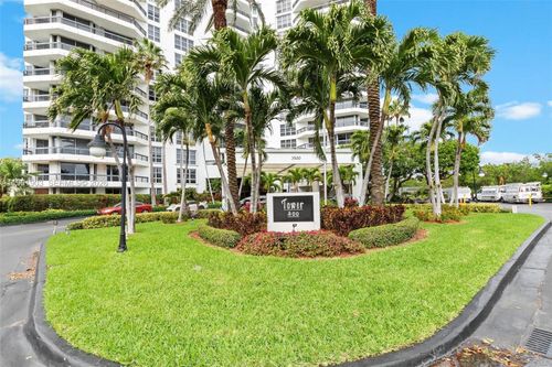 apt-1007-3500 Mystic Pointe Dr, Aventura, FL, 33180-2580 | Card Image