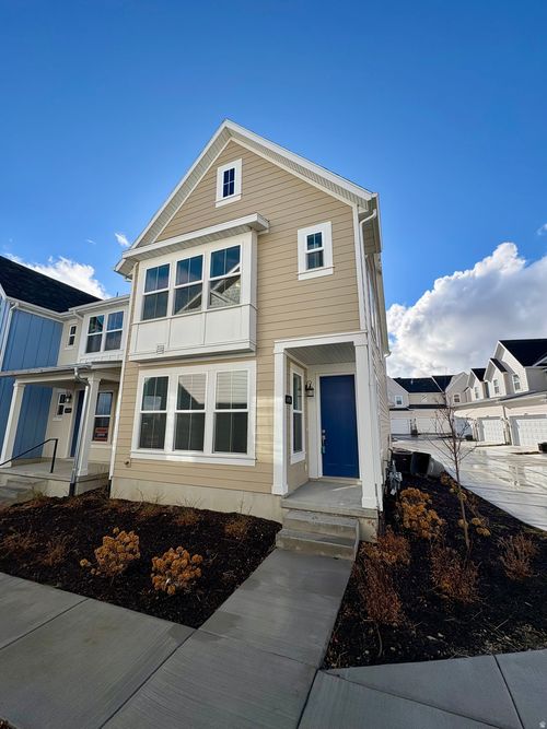 6891 W South Jordan Pkwy, South Jordan, UT, 84009-1814 | Card Image