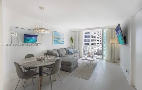 1103-2670 E Sunrise Blvd, Fort Lauderdale, FL, 33304-3206 | Card Image