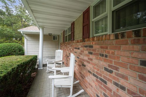 20 Frazer Dr, Greenlawn, NY, 11740-2007 | Card Image