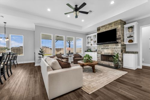 154 Waterview Ln, Robinson, TX, 76706-5523 | Card Image
