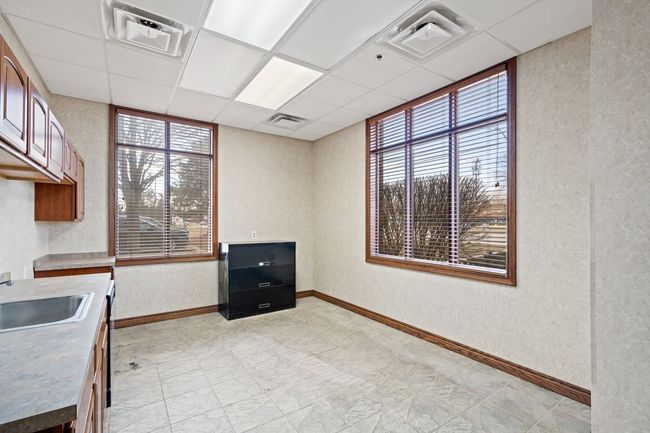 2032 E Square Lake, Suite 100 Road, Home with 0 bedrooms, 0 bathrooms and null parking in Troy MI | Image 5