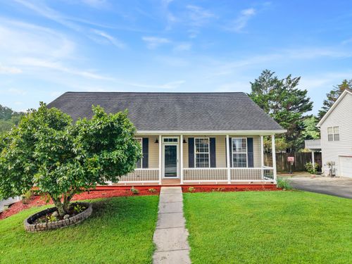 1089 Fuller Glen Cir, Chattanooga, TN, 37421-4470 | Card Image