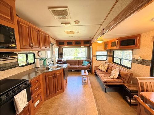 208 Reston Way, Westminster, SC, 29693-6304 | Card Image