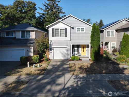 996 G St Sw, Tumwater, WA, 98512-4602 | Card Image