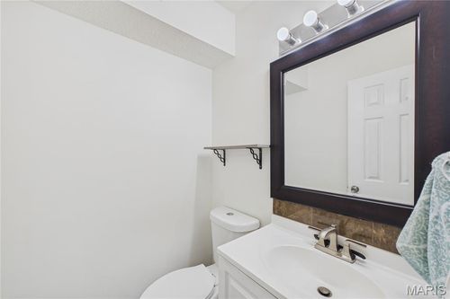 2755 Black Forest Drive, Oakville, MO, 63129 | Card Image