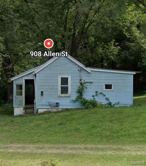908 Allen St, Louisiana, MO, 63353-1511 | Card Image