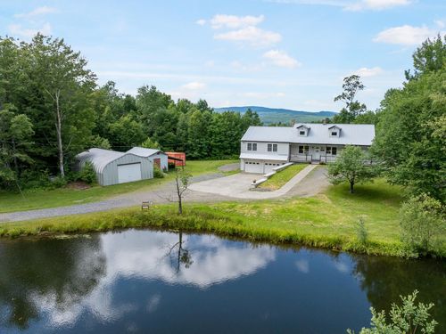 565 Meridan Hill Rd, North Stratford, NH, 03590-6333 | Card Image