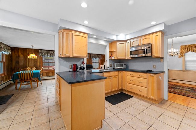 23 Hillcrest Rd, House other with 4 bedrooms, 2 bathrooms and 1 parking in Marblehead MA | Image 16