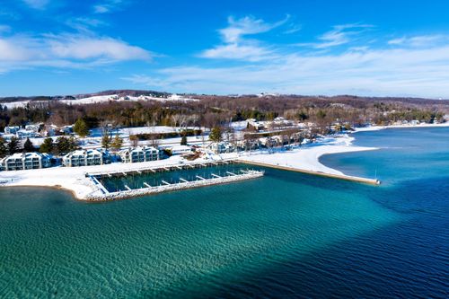 758 N Waypoint Cir, Suttons Bay, MI, 49682-9675 | Card Image