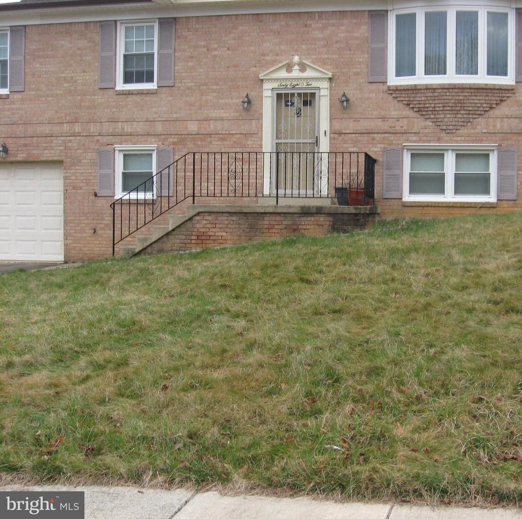 Middlefield Rd, Fort Washington, MD 20744