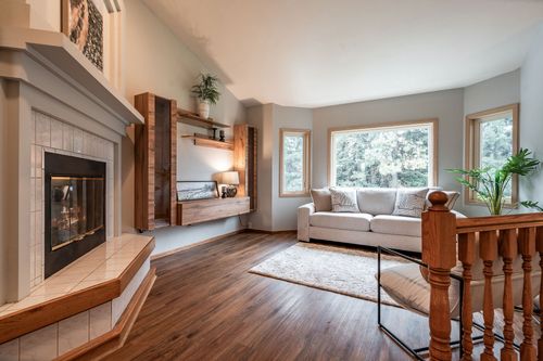 515 Country Way, Kalispell, MT, 59901-2101 | Card Image