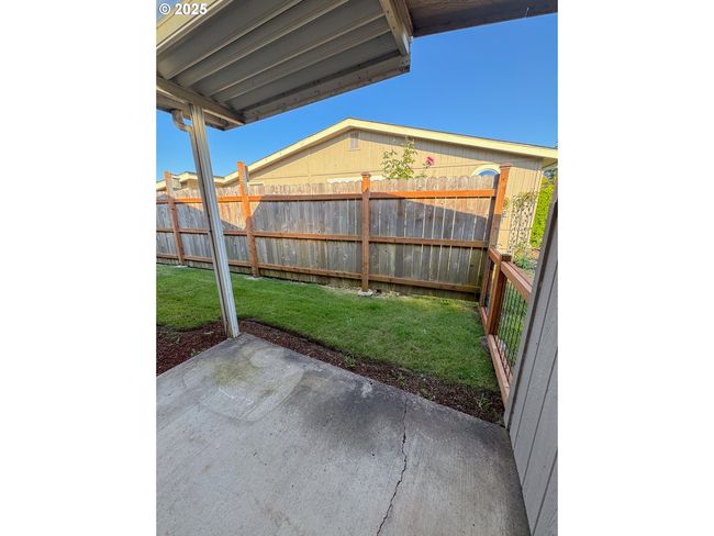 UNIT-13 - 3355 N Delta Hwy, House other with 3 bedrooms, 2 bathrooms and null parking in Eugene OR | Image 36