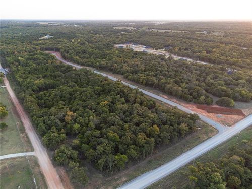 104661 S Secretariat Trl, Mcloud, OK, 74851-4517 | Card Image