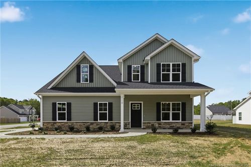 2118 Smith Rd, Hope Mills, NC, 28348-9026 | Card Image