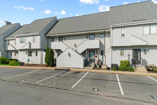 APT-5 - 33 River Front Dr, Condo with 1 bedrooms, 2 bathrooms and null parking in Manchester NH | Image 21