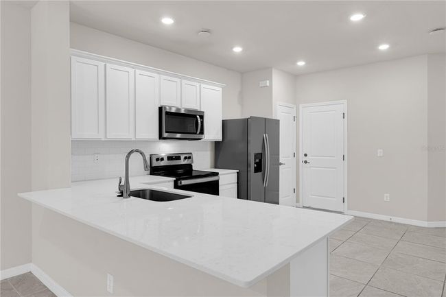 4769 Sparkling Shell Ave, Townhouse with 3 bedrooms, 3 bathrooms and null parking in KISSIMMEE FL | Image 5