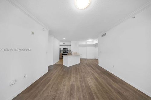 apt-212-9172 Collins Ave, Surfside, FL, 33154-3158 | Card Image