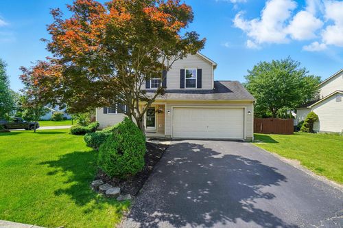 7221 Dewfall Dr, Reynoldsburg, OH, 43068-6015 | Card Image