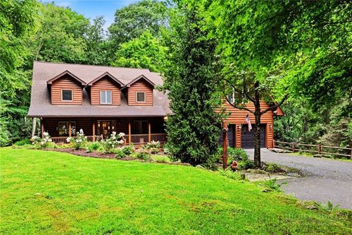 232 The Glens Blvd, Banner Elk, NC, 28604-8777 | Card Image