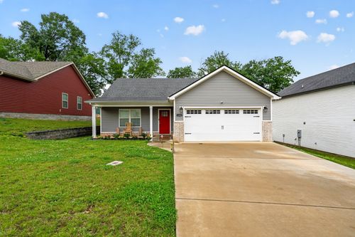 1232 Cardinal Creek Dr, Clarksville, TN, 37040-2772 | Card Image