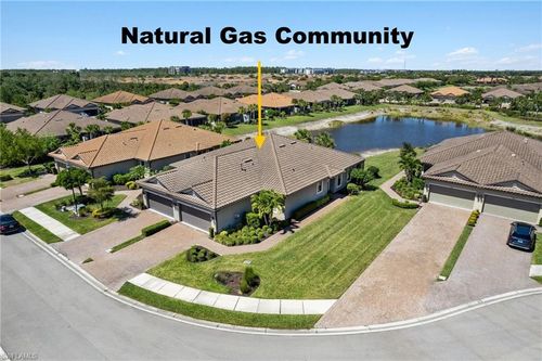 8021 Calle Canovas Ct, NAPLES, FL, 34114-2875 | Card Image