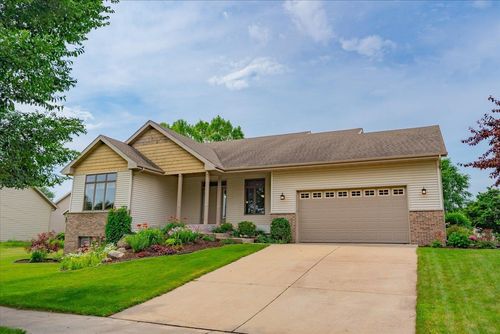 5205 Blazingstar Ln, FITCHBURG, WI, 53711-7622 | Card Image