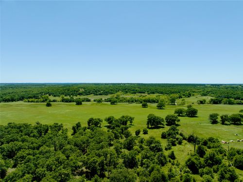 000 W Pleasant Valley Rd, Bowie, TX, 76230 | Card Image