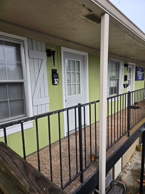 156 Bear Creek Pike, Columbia, TN, 38401-2288 | Card Image