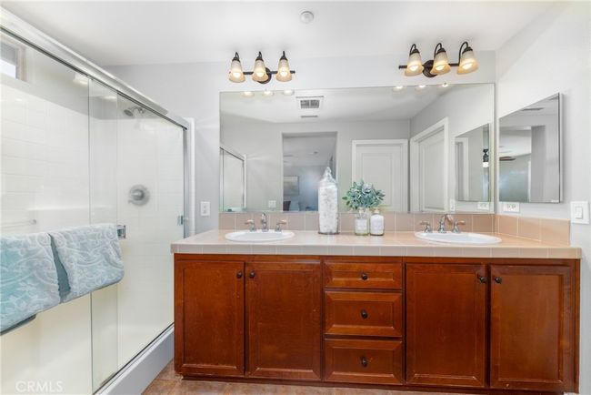 UNIT-4 - 12427 Canal Dr, Condo with 2 bedrooms, 2 bathrooms and 2 parking in Rancho Cucamonga CA | Image 25
