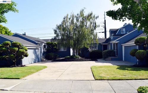 3125 , 3129, 3131 Fernside Blvd, Alameda, CA, 94501 | Card Image
