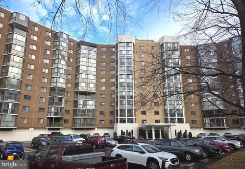 2-215-15107 Interlachen Dr, SILVER SPRING, MD, 20906-5625 | Card Image