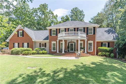 1167 E Lake Dr, Gainesville, GA, 30506-1725 | Card Image