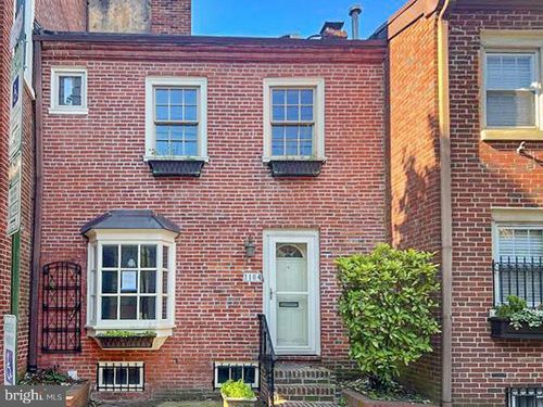 43-1104 Lombard St, PHILADELPHIA, PA, 19147-1231 | Card Image