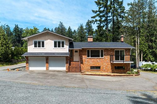 440 Glendower Rd, Saanich, BC, V9E2B8 | Card Image