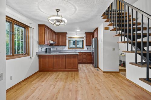 2023 Parkside Dr, Saint Paul, MN, 55119-4673 | Card Image