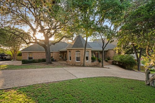 221 Camaro Way, San Marcos, TX, 78666-3035 | Card Image