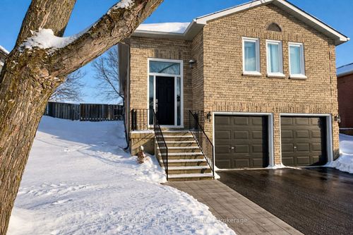 b-429 Scott Dr, Orangeville, ON, L9W4L9 | Card Image