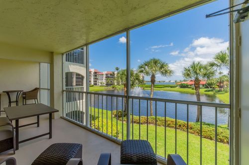 g2-102 Half Moon Cir, Hypoluxo, FL, 33462-5442 | Card Image