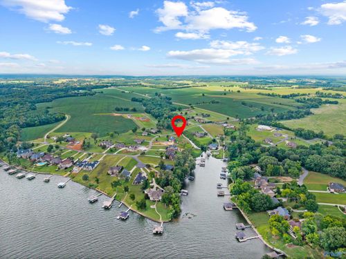 9084 Brigadoon Dr, Athens, AL, 35611-8073 | Card Image