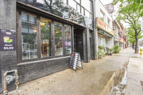 566 Queen St W, Toronto, ON, M5V2B5 | Card Image